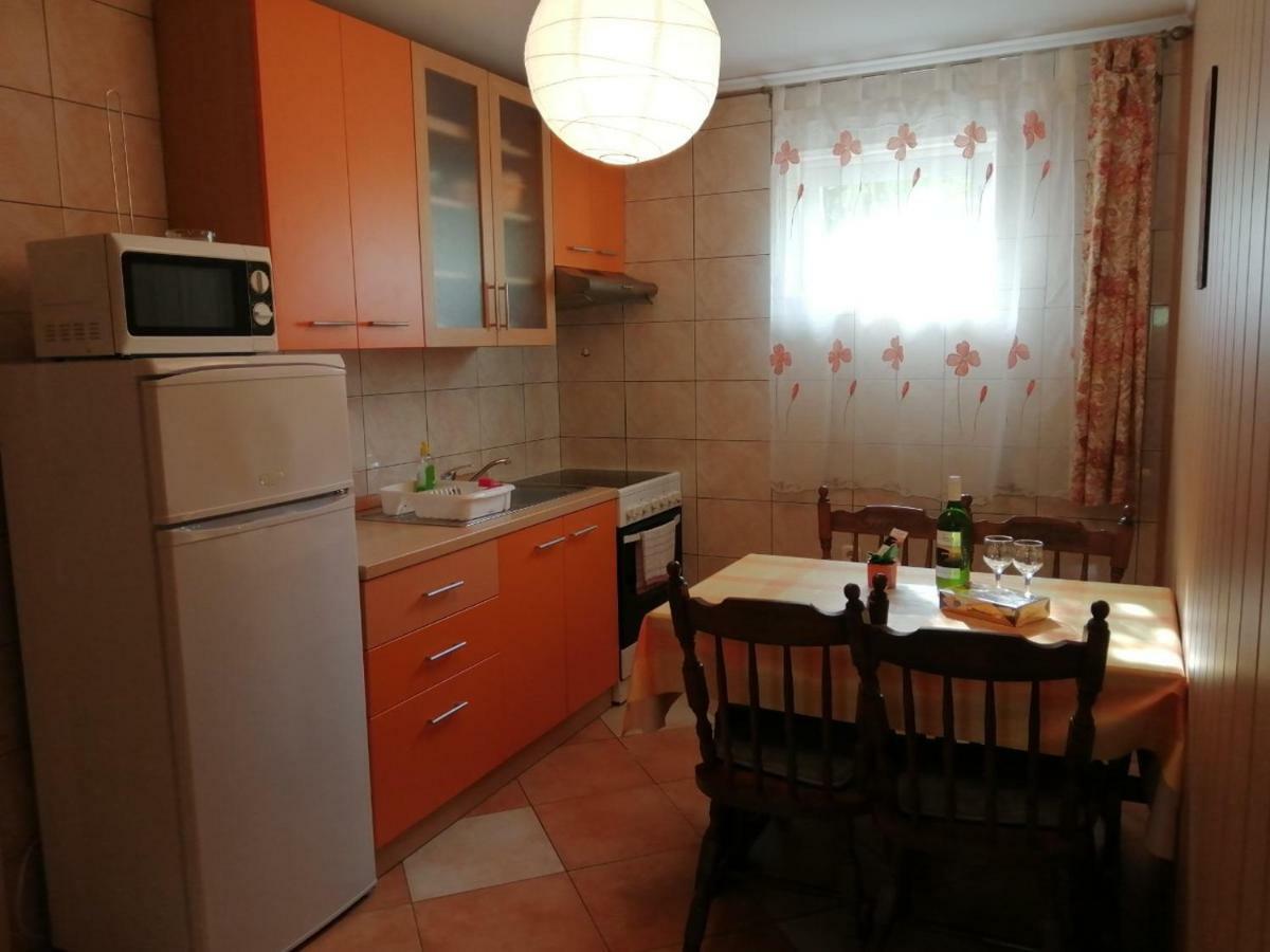 Appartement Jovich 1